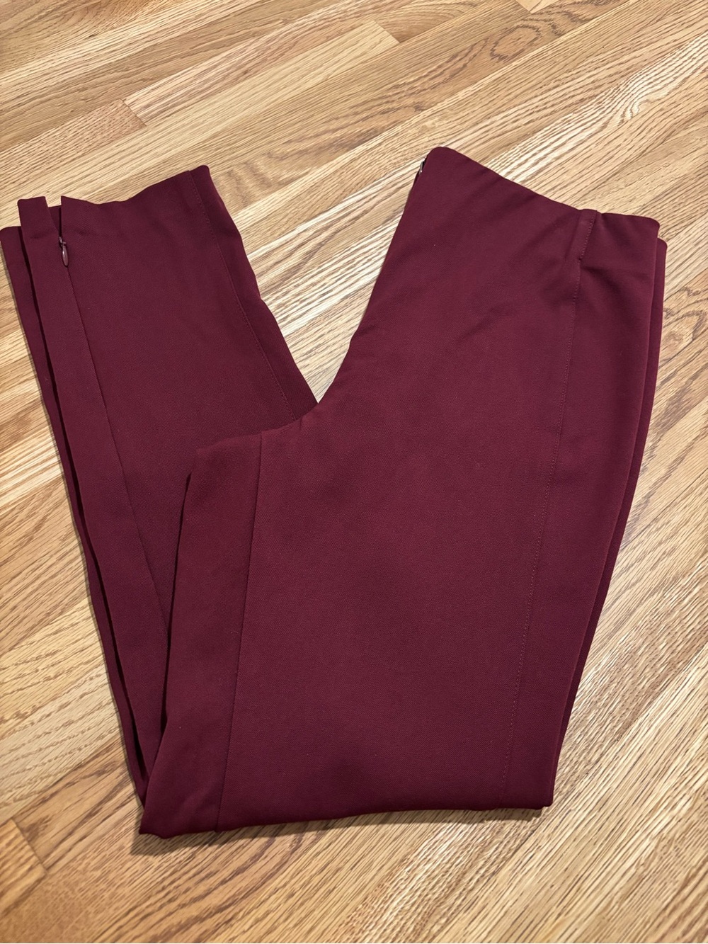 Ann Taylor Skinny Ponte Pants in Wine